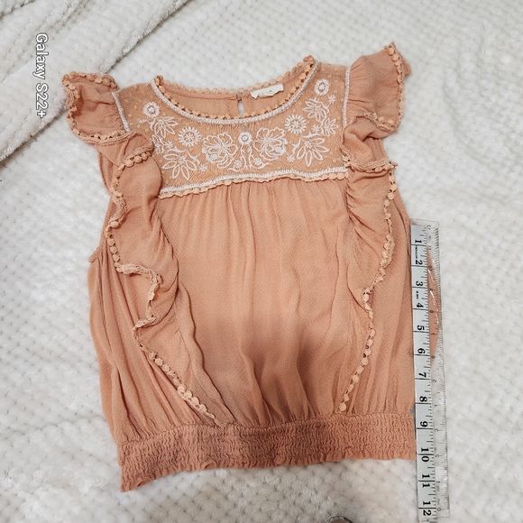 E AND  M RUFFLE LACE CROPPED SHORT SLEEVE ORANGE TOP SIZE 👀 PICTURES FOR MEASUR - Picture 6 of 13